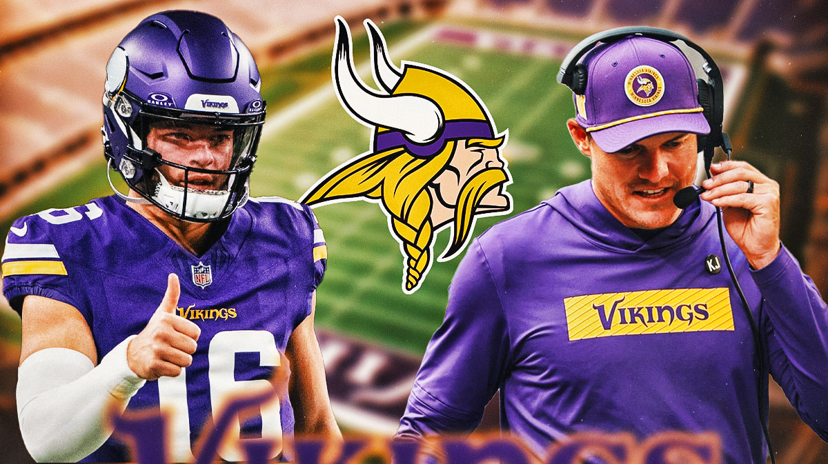 Vikings Kevin O'Connell next to Jaren Hall