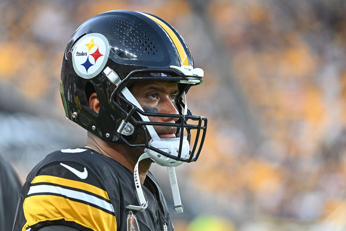 Pittsburgh Steelers quarterback Russell Wilson (3) watches the action against the Houston Texans during the 2nd quarter at Acrisure Stadium. 