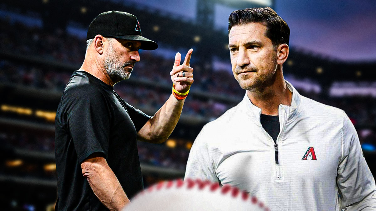 Arizona Diamondbacks general manager Mike Hazen, manager Torey Lovullo