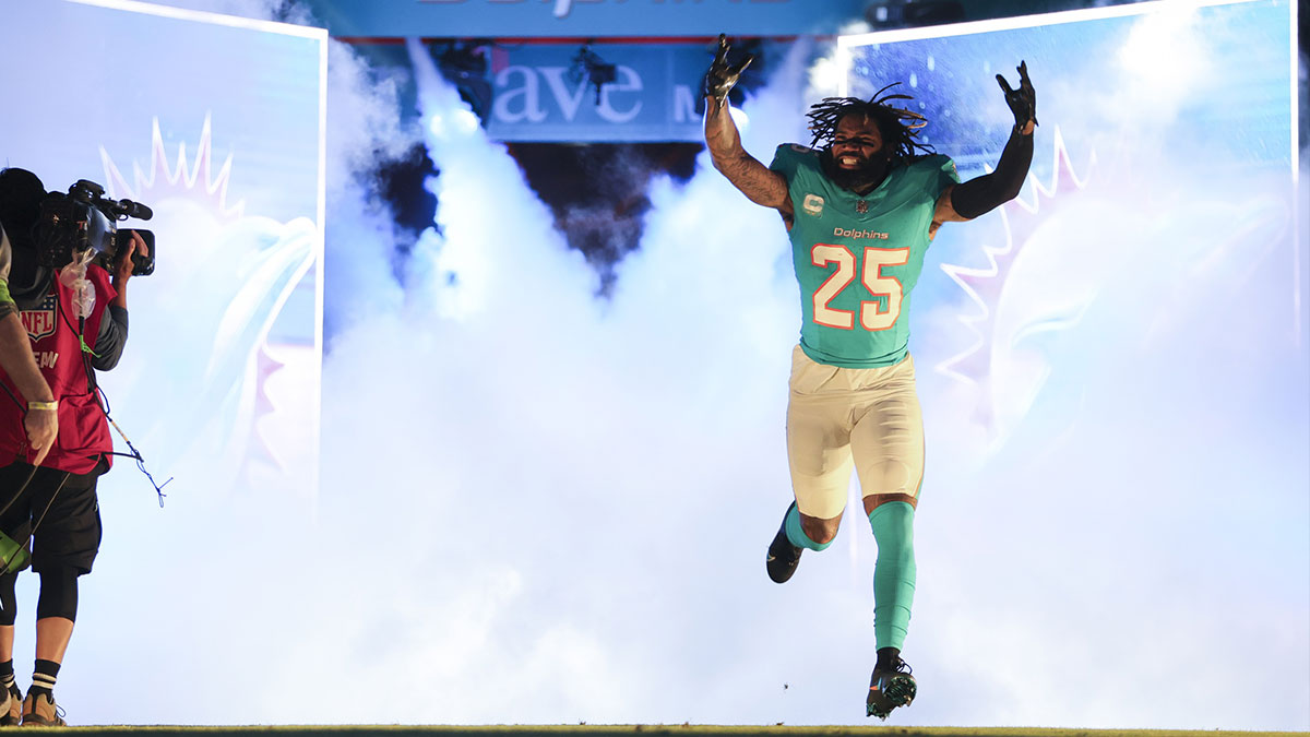 NFL free agent Xavien Howard on the Dolphins