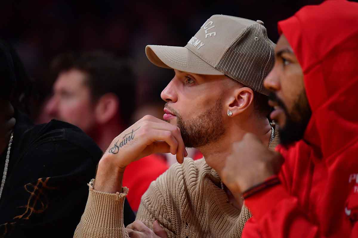 Chicago Bulls guard Zach LaVine (8) watches game action against the Los Angeles Lakers during the second half at Crypto.com Arena.