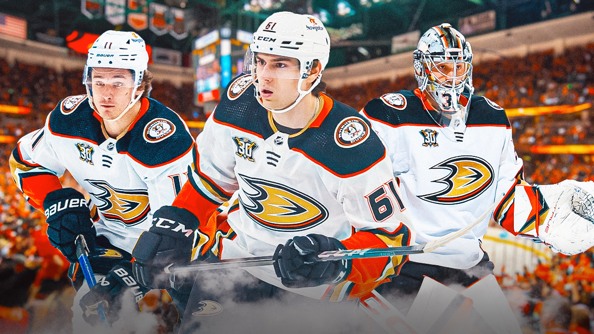 trevor zegras, John gibson, and cutter gauthier on ducks