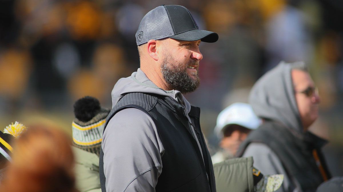 Former Pittsburgh Steelers quarterback Ben Roethlisberger watches the Steelers warm up from the sidelines prior to the start of the game against the New Orleans Saints at Acrisure Stadium in Pittsburgh, PA on November 13, 2022.