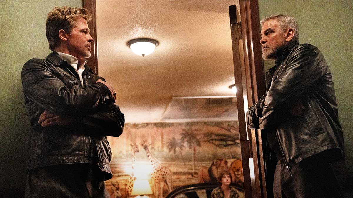Brad Pitt and George Clooney in Wolfs.