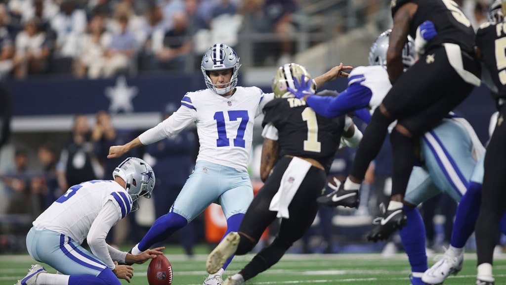 Dallas Cowboys place kicker Brandon Aubrey (17) kicks a field goal against the New Orleans Saints in the first quarter at AT&T Stadium.