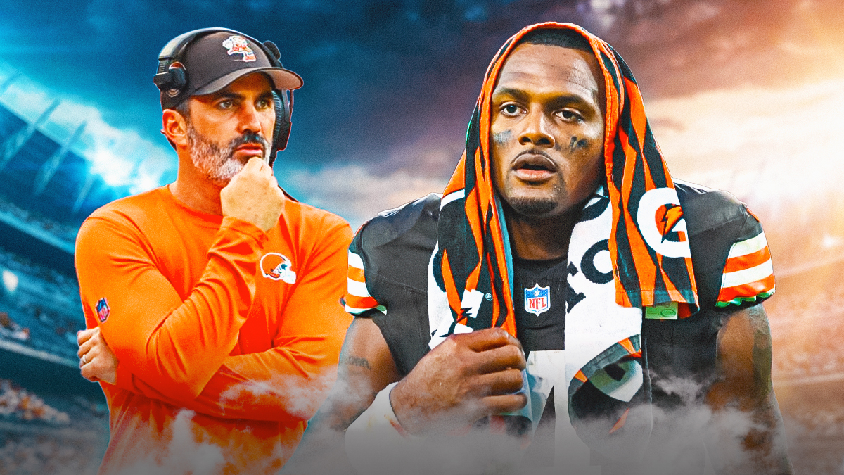 Browns QB Deshaun Watson and HC Kevin Stefanski looking disappointed
