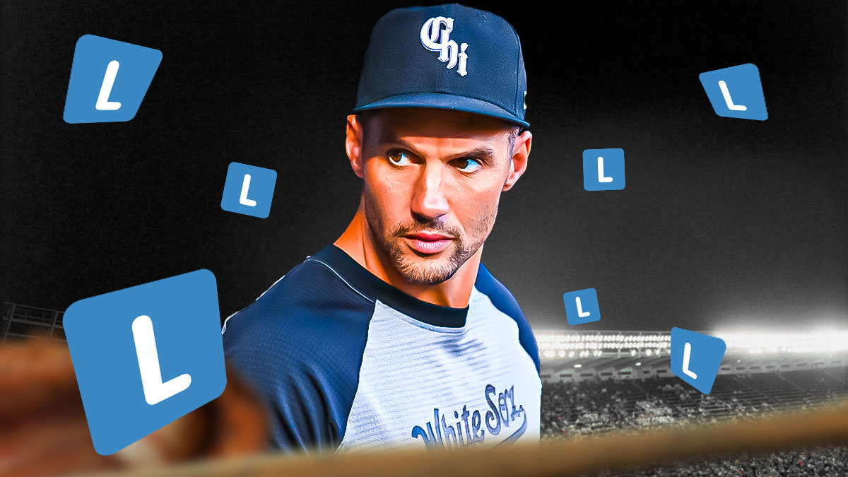 Grady Sizemore in White Sox jersey and Luis Robert Jr surrounded by L emojis