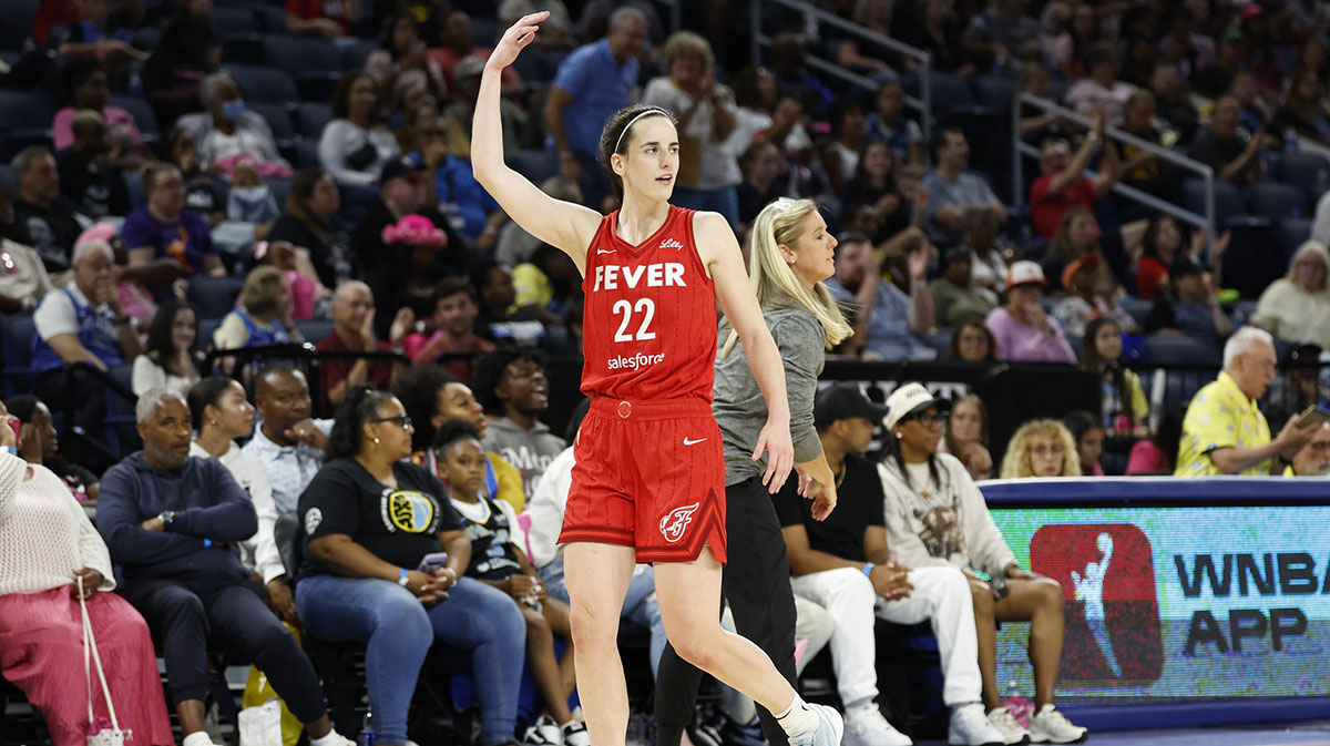 Indiana Fever guard Caitlin Clark (22) reacts as she walks off