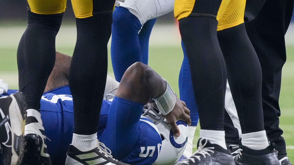 Indianapolis Colts quarterback Anthony Richardson (5) lies on the field following an injury Sunday, Sept. 29, 2024, during a game against the Pittsburgh Steelers at Lucas Oil Stadium in Indianapolis.