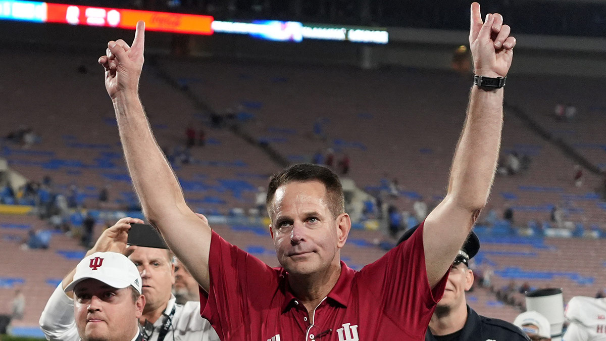 Sep 14, 2024; Pasadena, California, USA; Indiana Hoosiers head coach Curt Cignetti reacts at the end of the game against the UCLA Bruins at Rose Bowl.