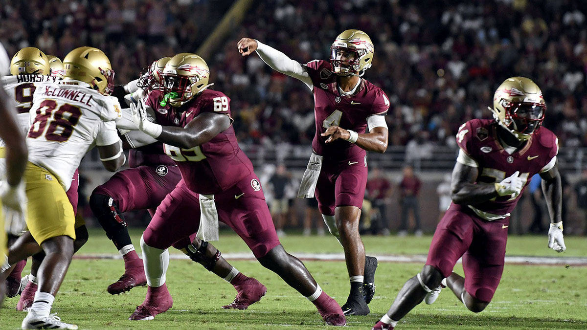 Florida State Seminoles quarterback DJ Uiagalelei (4) throws the ball in the first half against the Boston College Eagles at Doak S. Campbell Stadium.