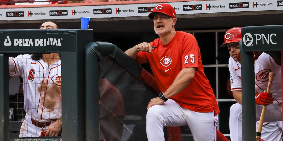 Cincinnati Reds manager David Bell (25) reacts after a play in the ninth inning against the Pittsburgh Pirates at Great American Ball Park.