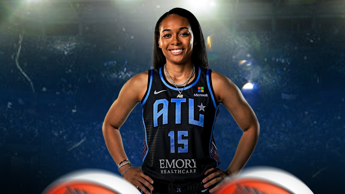 Allisha Gray in a Dream jersey.