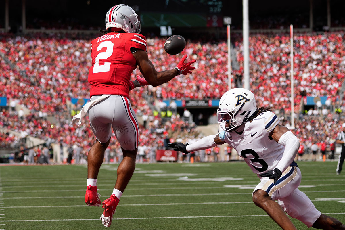 Emeka Egbuka catch on Ohio State