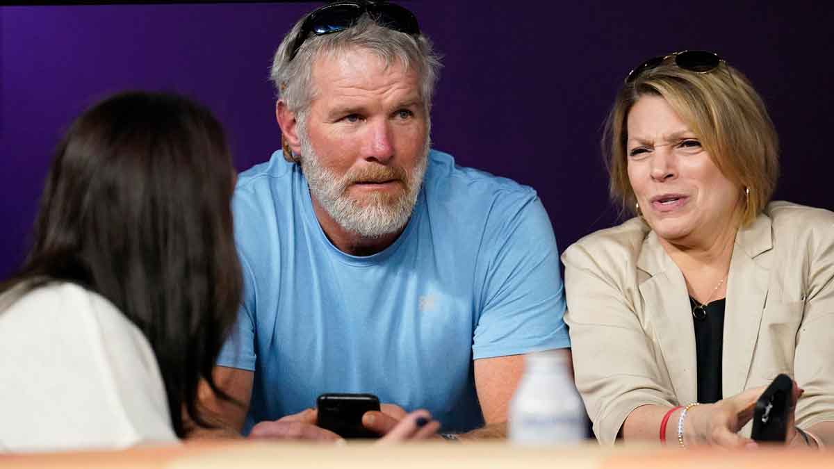 Former NFL quarterback Brett Favre watches from a suite during the third quarter of Super Bowl 56 between the Cincinnati Bengals and the Los Angeles Rams at SoFi Stadium in Inglewood, Calif., on Sunday, Feb. 13, 2022. The Rams came back in the final minutes of the game to win 23-20 on their home field. Super Bowl 56 Cincinnati Bengals Vs La Rams