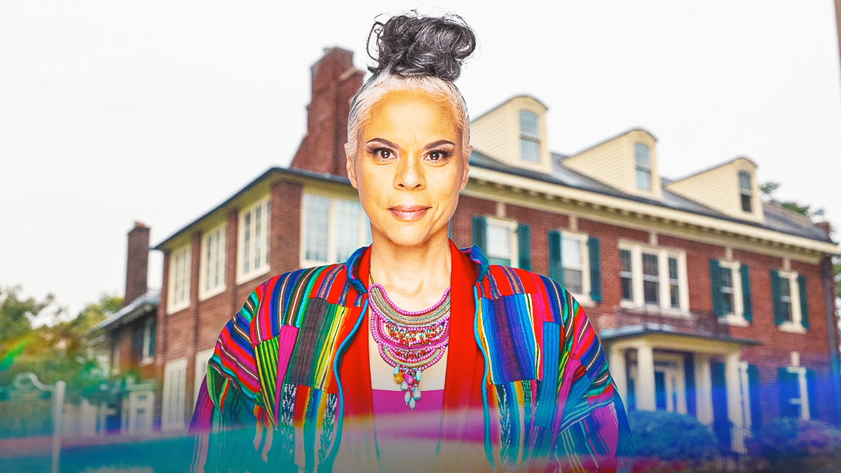 April Walker, iconic designer and entrepreneur, was honored at the National Black Footwear Forum in Detroit.
