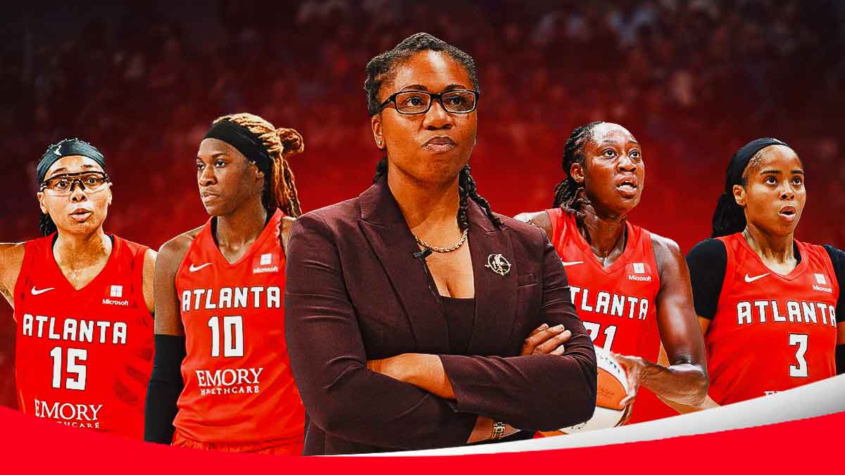 Tanisha Wright in Dream coaching gear, and Rhyne Howard, Tina Charles, Allisha Gray, and Jordin Canada in Dream jerseys.