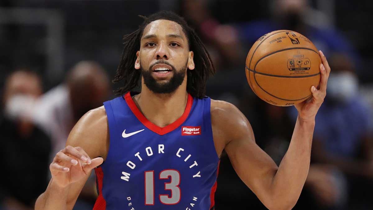 Detroit Pistons center Jahlil Okafor (13) holds the ball during the fourth quarter against the Dallas Mavericks at Little Caesars Arena.