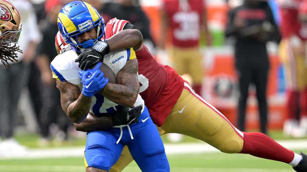 San Francisco 49ers wide receiver Jauan Jennings (15) celebrates with wide receiver Ronnie Bell (10) after scoring a touchdown in the second half against the Los Angeles Rams at SoFi Stadium.