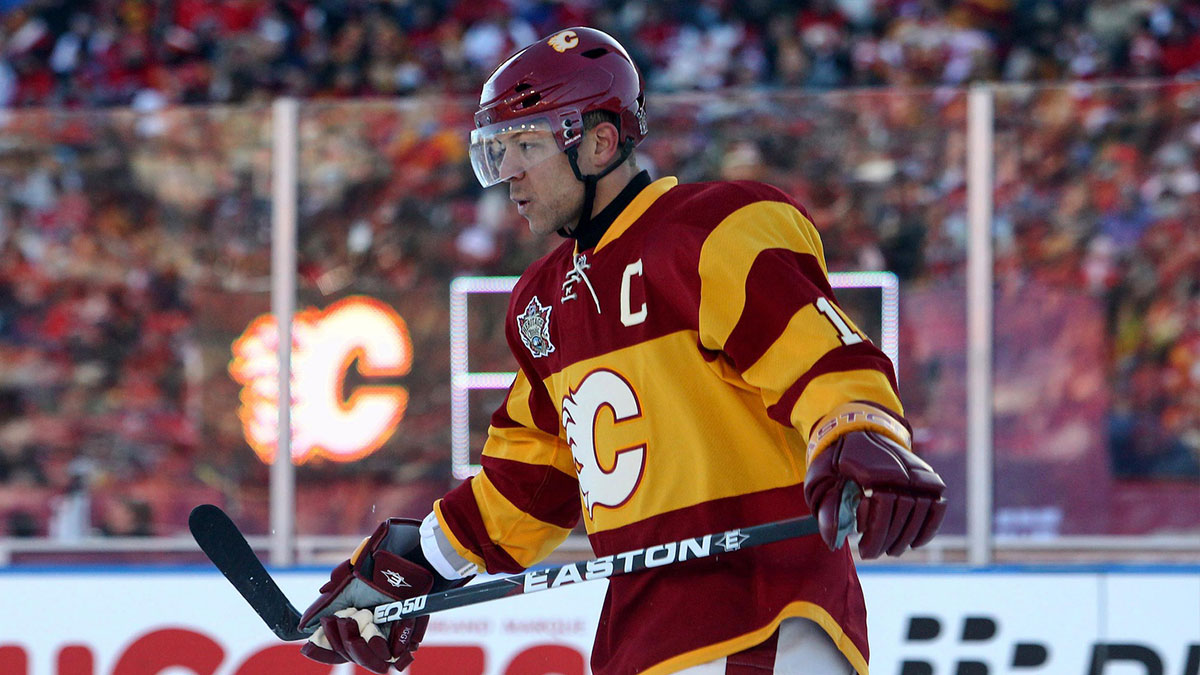 Calgary Flames right wing Jarome Iginla (12) during the game against the Montreal Canadiens in the Heritage Classic at McMahon Stadium. The Flames beat the Canadiens 4-0.