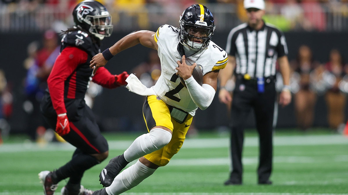 Why Justin Fields must start over Russell Wilson for Steelers in Week 2