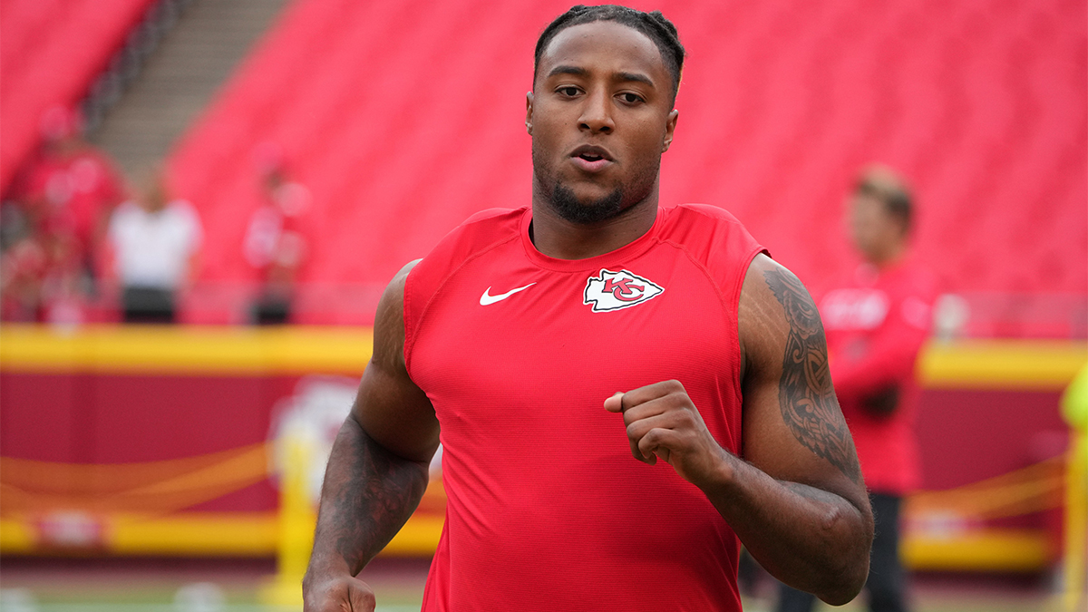 Kansas City Chiefs safety Justin Reid (20) warms up against the Chicago Bears prior to a game at GEHA Field at Arrowhead Stadium.