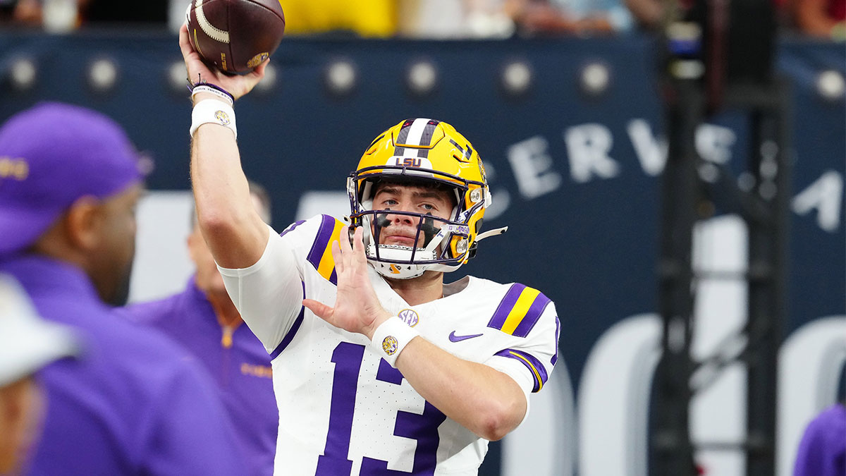 LSU Tigers quarterback Garrett Nussmeier (13) warms up before a game against the Southern California Trojans at Allegiant Stadium.