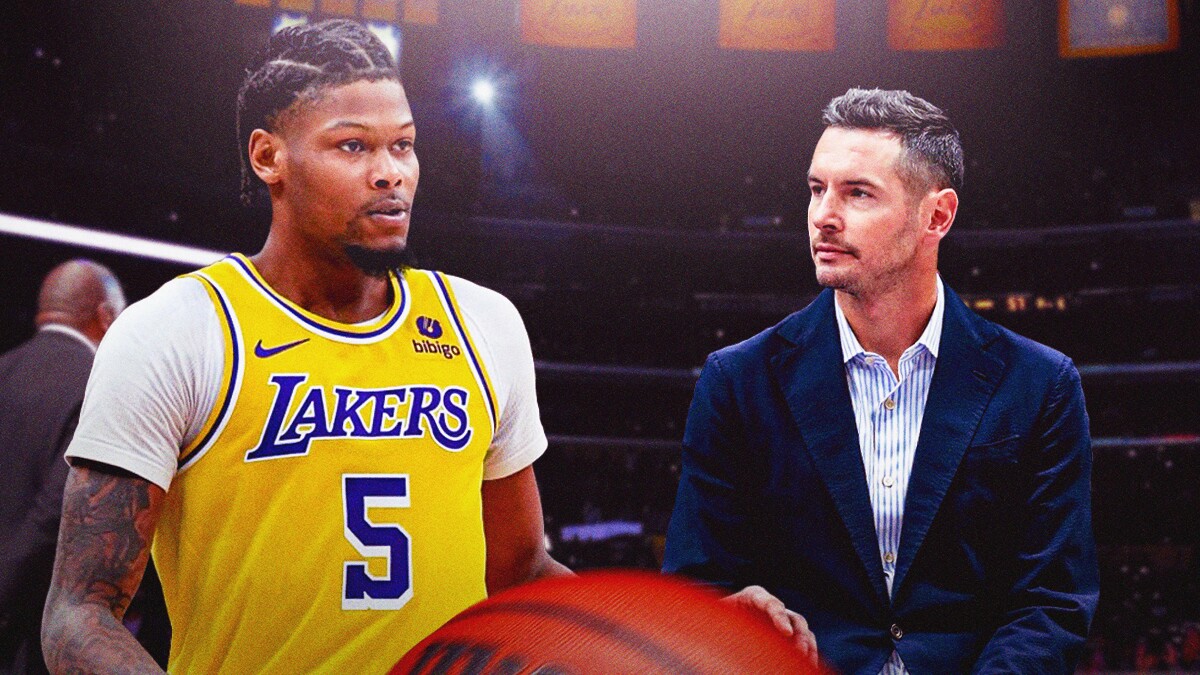 Cam Reddish beside JJ Redick