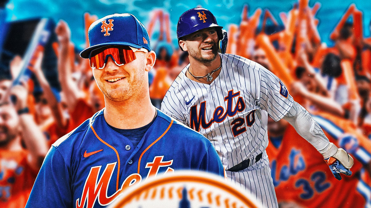 New York Mets player Pete Alonso smiling - Mets fans cheering in background