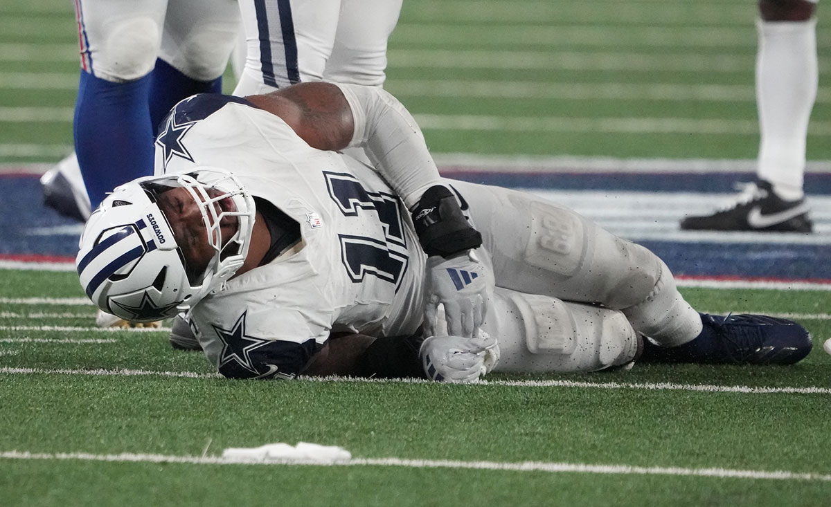 Dallas Cowboys linebacker Micah Parsons (11) injured in the second half against the New York Giants at MetLife Stadium. 