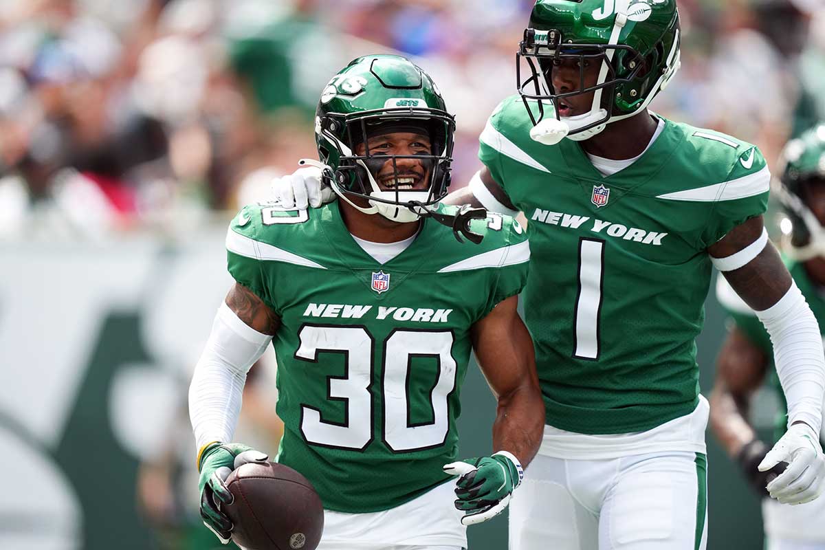 New York Jets cornerback Michael Carter II (30) celebrates an interception with cornerback Sauce Gardner (1) in a preseason game at MetLife Stadium on Sunday, August 28, 2022. Nfl Giants Vs Jets Preseason Game Giants At Jets