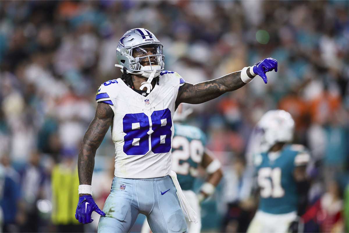 Michael-Irvin-on-why-he-lets-CeeDee-Lamb-wear-#88 9/3/24