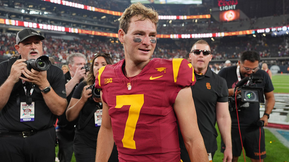 Southern California Trojans quarterback Miller Moss (7) reacts after the game against the LSU Tigers at Allegiant Stadium.