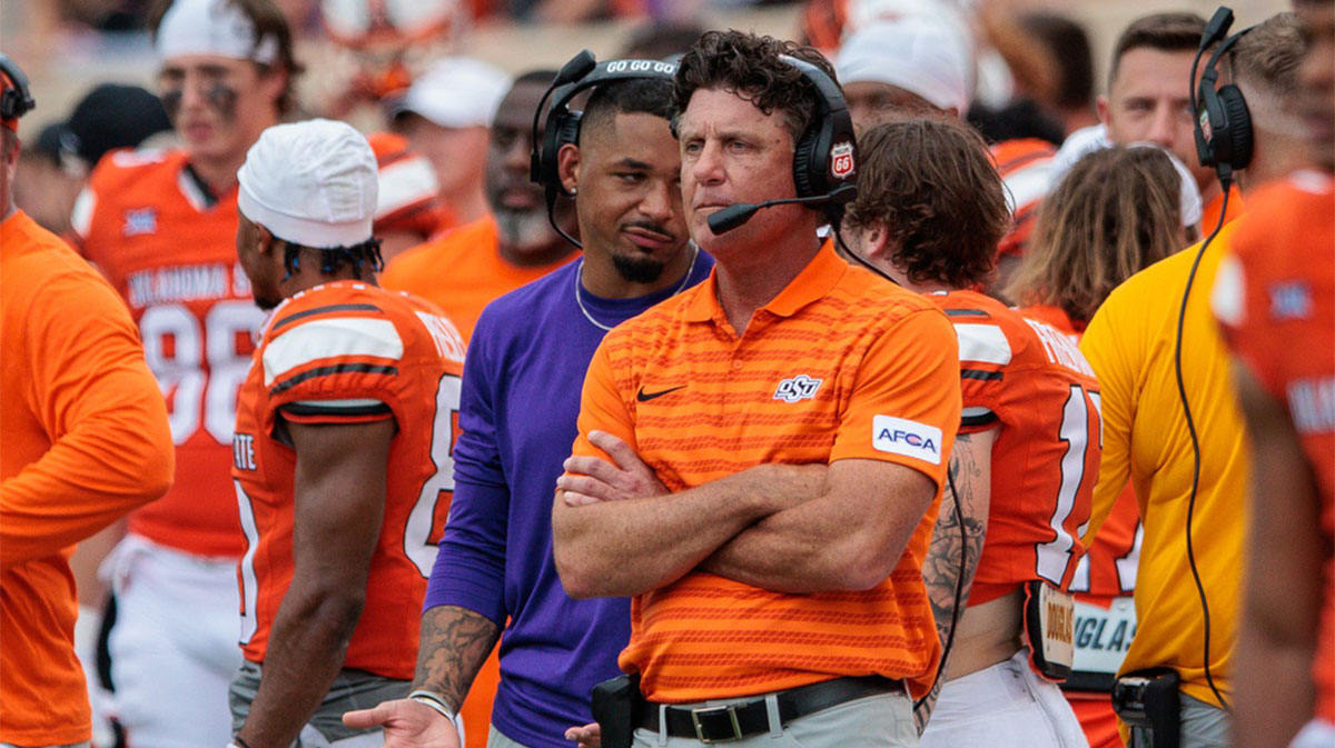 Oklahoma State football's Mike Gundy fires shot at NCAA after helmet QR