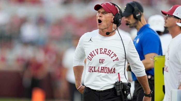 Oklahoma coach Brent Venables shouts during a college football game between the University of Oklahoma Sooners (OU) and the Houston Cougars at Gaylord Family – Oklahoma Memorial Stadium in Norman, Okla., Saturday, Sept. 7, 2024.