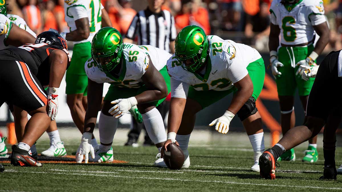 Oregon offensive lineman Iapani Laloulu lines up to snap the ball as the Oregon State Beavers host the Oregon Ducks Saturday, Sept. 14, 2024 at Reser Stadium in Corvallis, Ore.