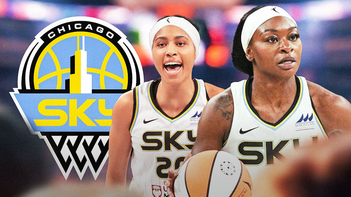 Chicago Sky's Dana Evans and Isabelle Harrison looking at Aces' A'ja Wilson