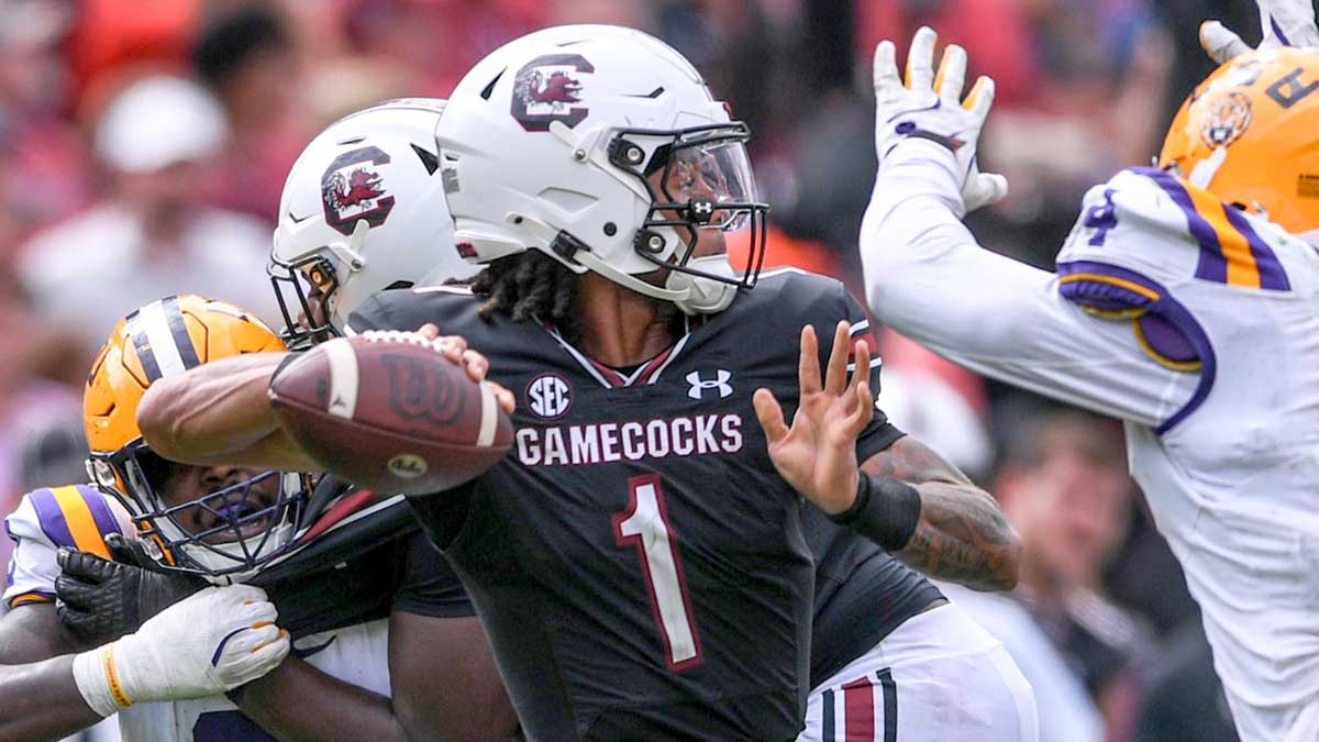 South Carolina football names exAuburn QB as starter amid injury woes