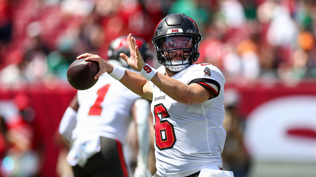 Tampa Bay Buccaneers quarterback Baker Mayfield (6) drops back to pass against the Philadelphia Eagles in the first quarter at Raymond James Stadium.