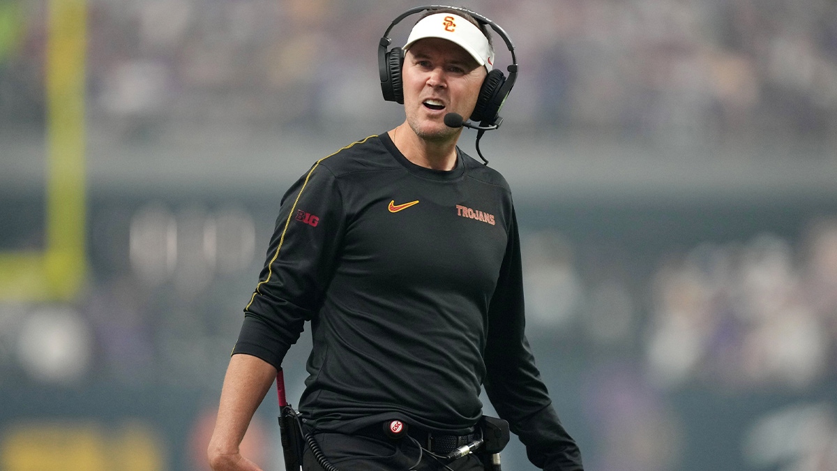 USC Trojans head coach Lincoln Riley during a Michigan game.