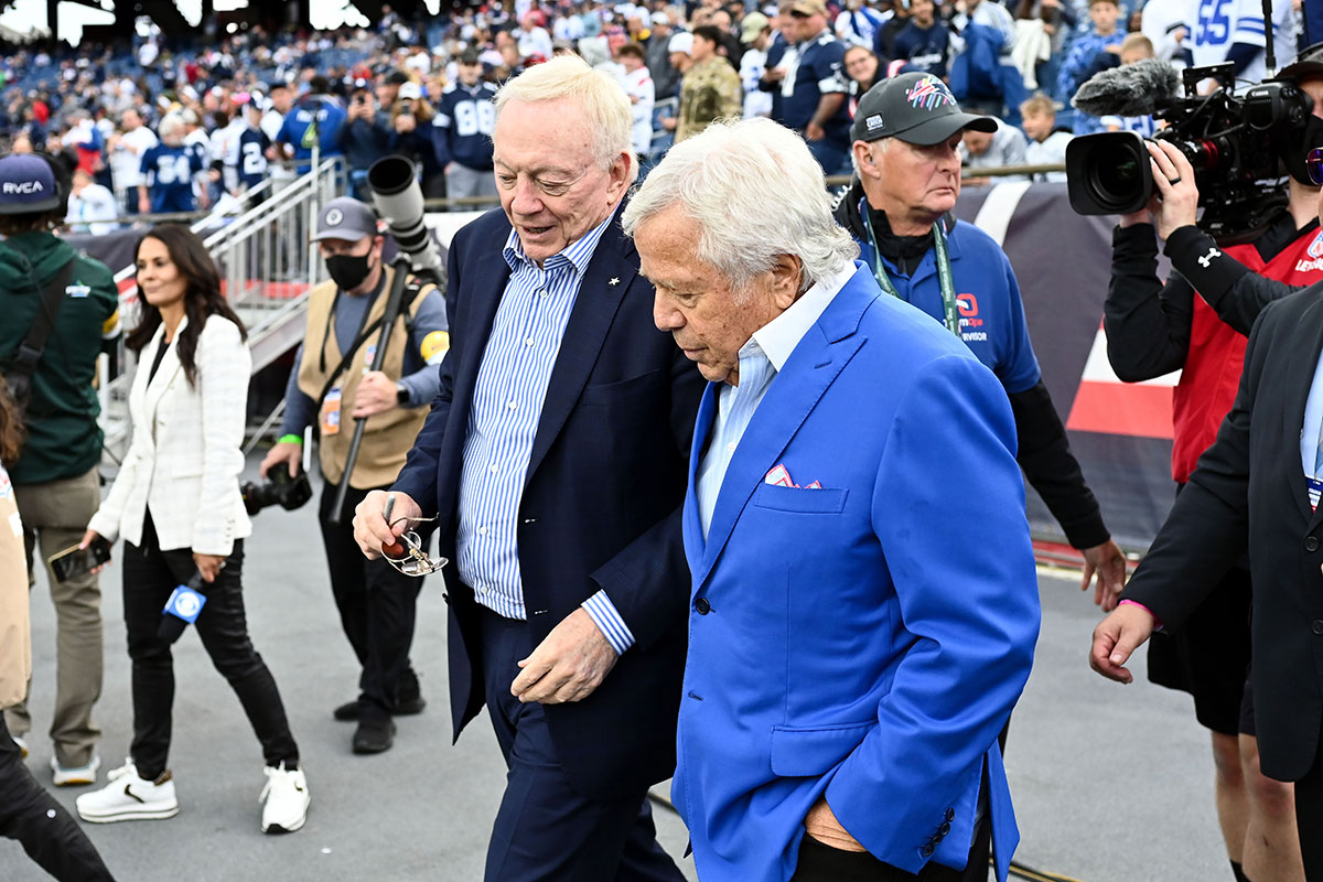 Robert Kraft insulted by Jerry Jones Hall-of-Fame induction