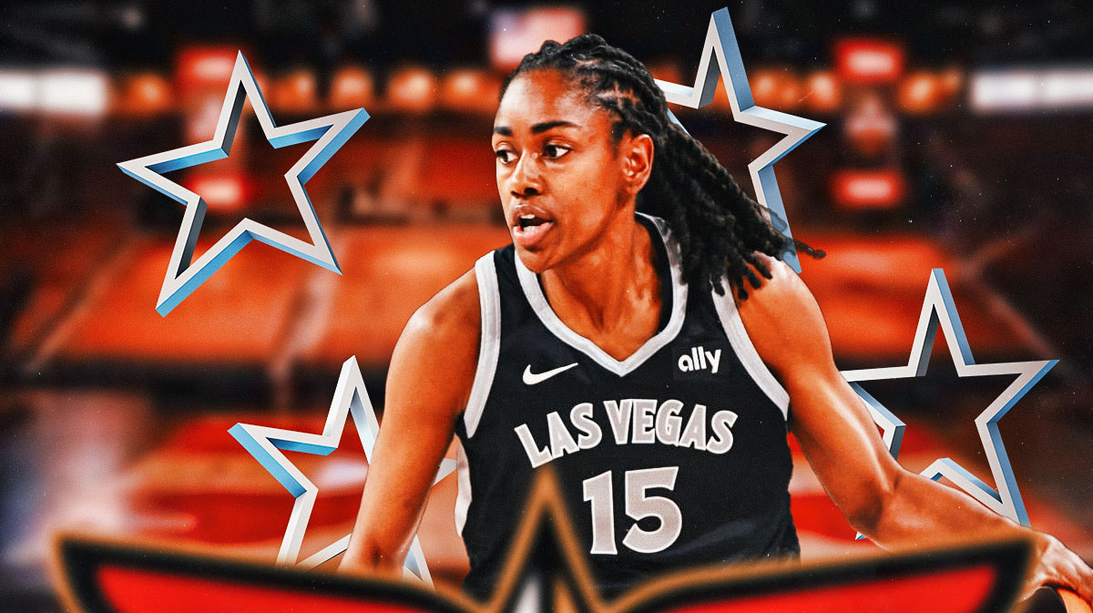 Las Vegas Aces player Tiffany Hayes with stars