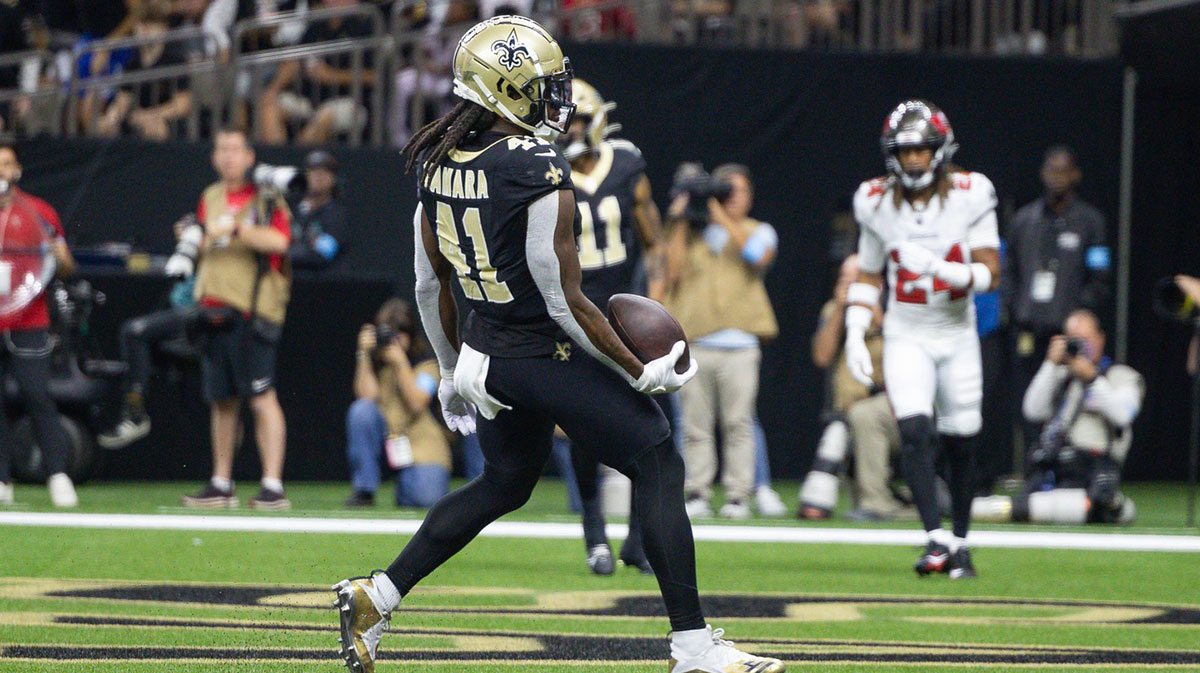 Saints looking to add 2time Super Bowl champion