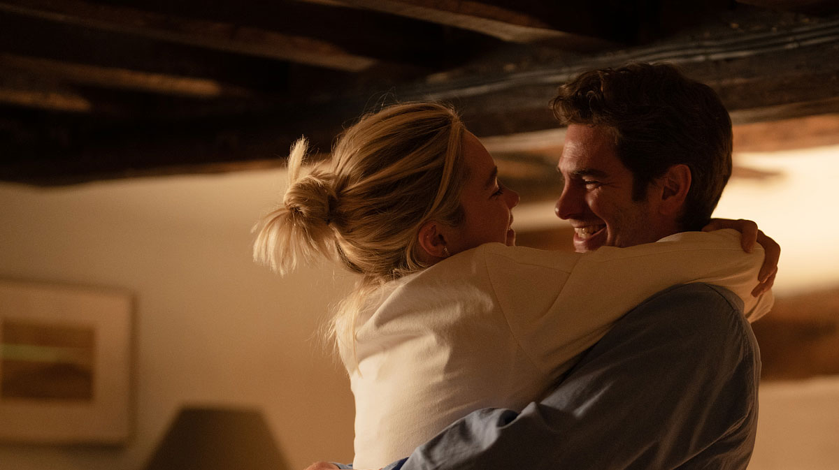 Florence Pugh, Andrew Garfield in We Live in Time.