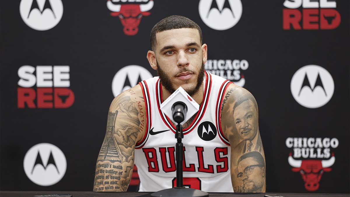 Chicago Bulls guard Lonzo Ball (2) speaks to the press during Media Day