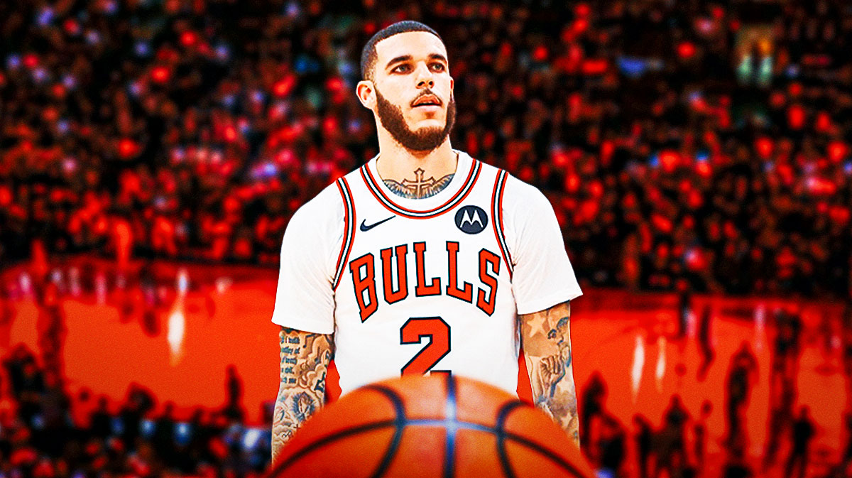 Bulls, Lonzo Ball, Lonzo Ball injury, Lonzo Ball Bulls, Bulls injury report, Lonzo Ball in Bulls uni with united center in background