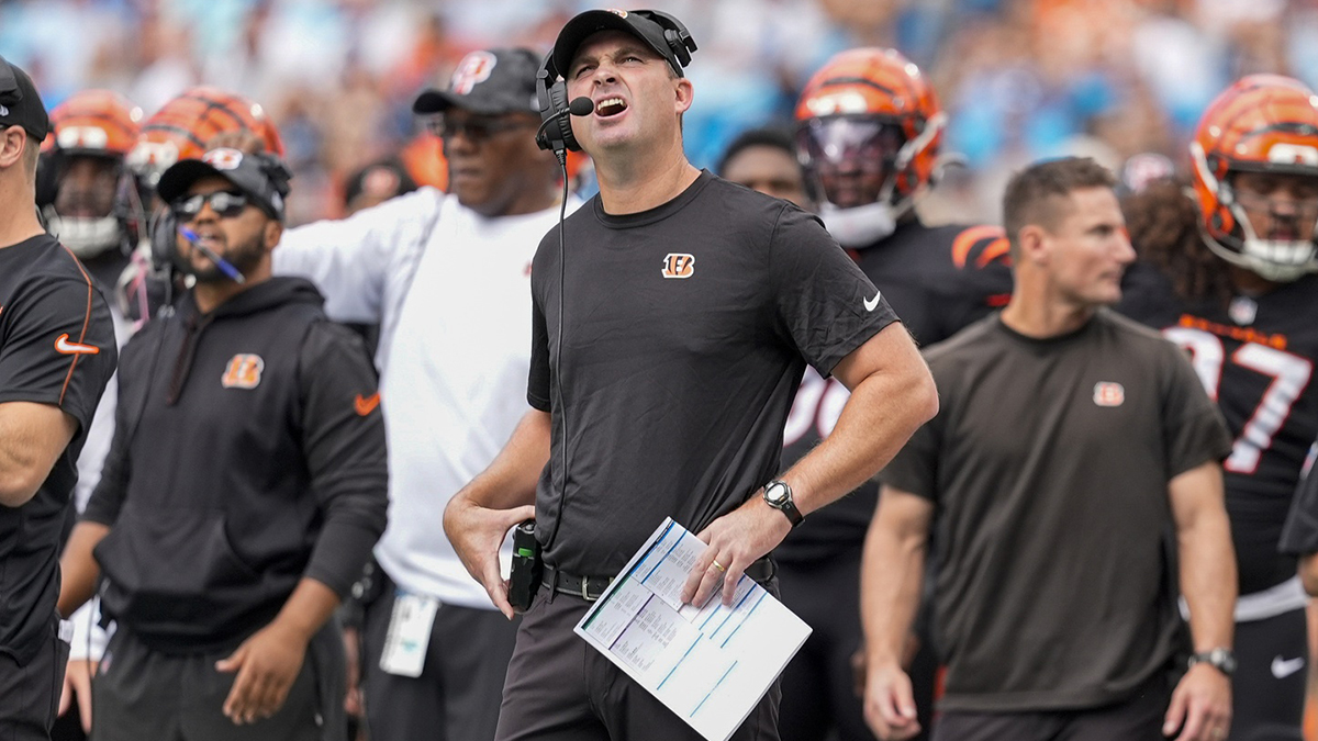 Cincinnati Bengals head coach Zac Taylor looks at the scoreboard during 1st quarter against the Carolina Panthers at Bank of America Stadium.