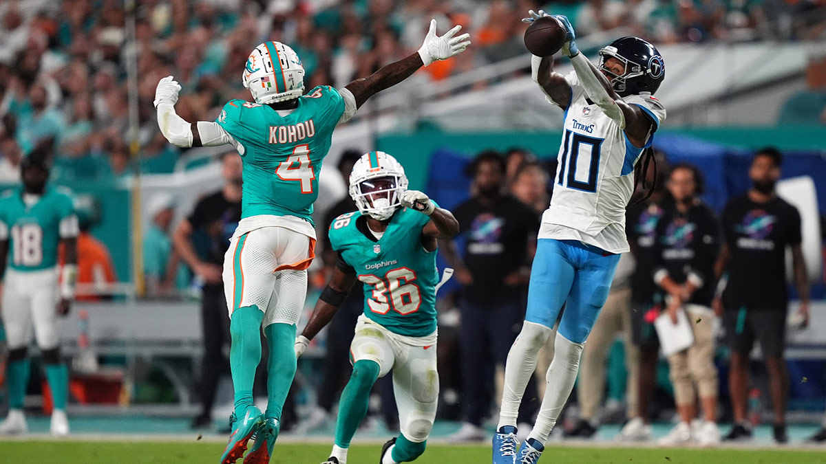 Tennessee Titans wide receiver DeAndre Hopkins (10) attempts to make a catch behind Miami Dolphins cornerback Kader Kohou (4) during the first half at Hard Rock Stadium.