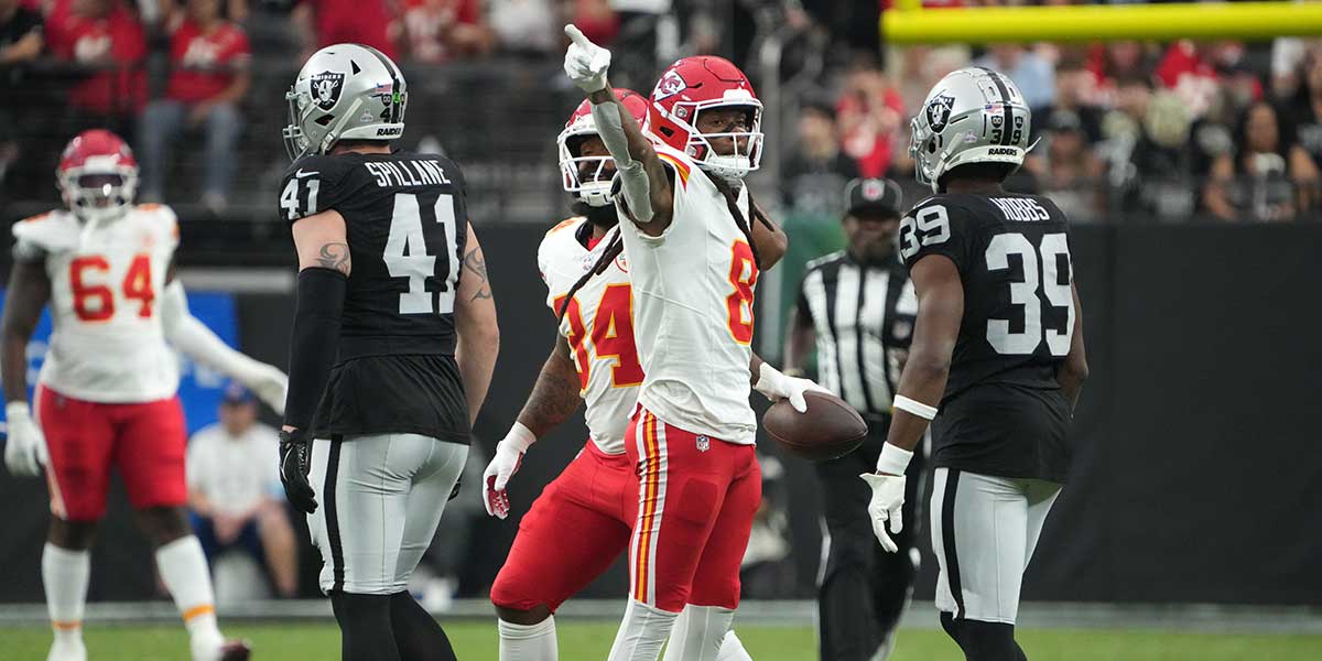 Chiefs' DeAndre Hopkins gives instant reaction after first win with Kansas City