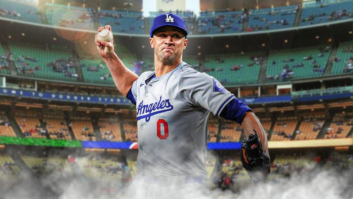 Jack Flaherty (Dodgers) pitching at Dodger Stadium